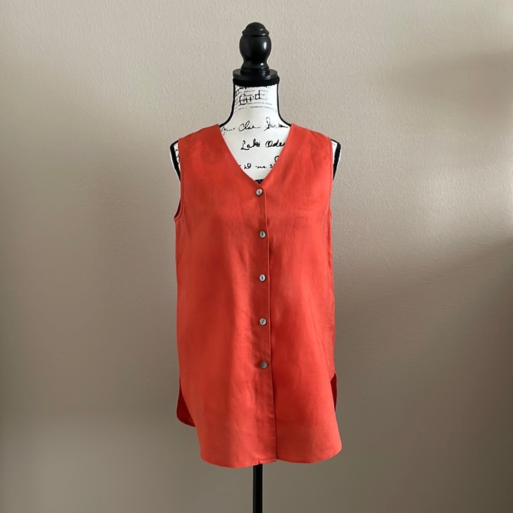 Ann Taylor | Linen Sleeveless Button Front